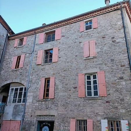 Appartement 1Er Etage Largentiere Bagian luar foto